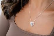 Necklaces & Pendants